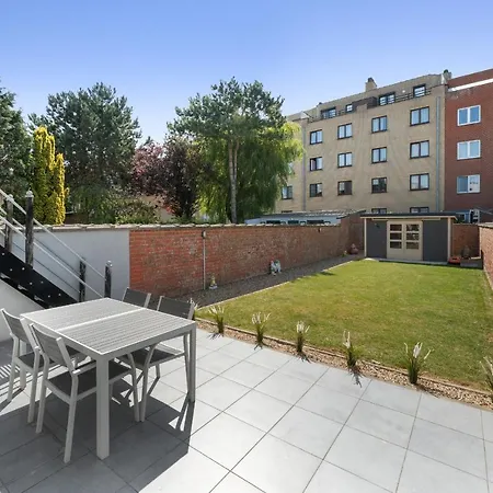 Ruime Woning 10p Met Zonnige Tuin & Nabij * Blankenberge