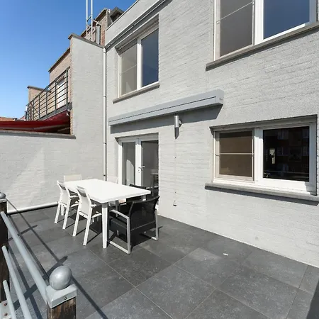 Ruime Woning 10p Met Zonnige Tuin & Nabij *