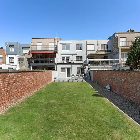 Ruime Woning 10p Met Zonnige Tuin & Nabij Villa *